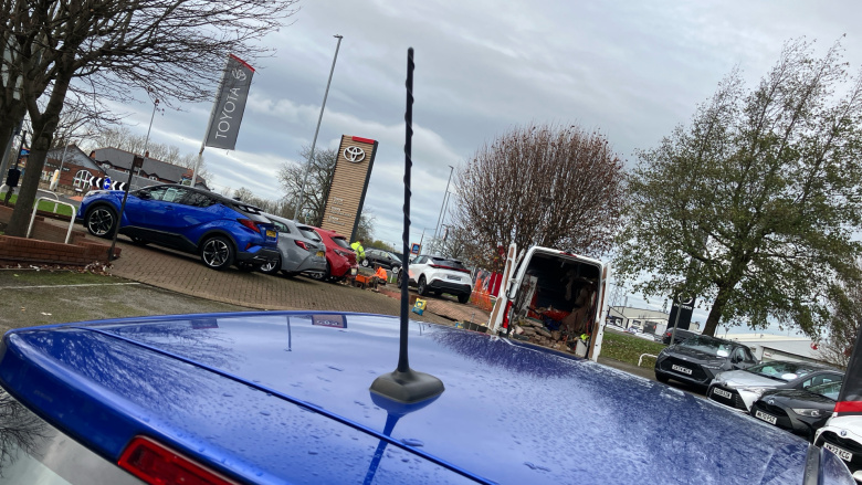 Toyota Yaris 1.5 VVT-i Icon Tech 5dr Petrol Hatchback